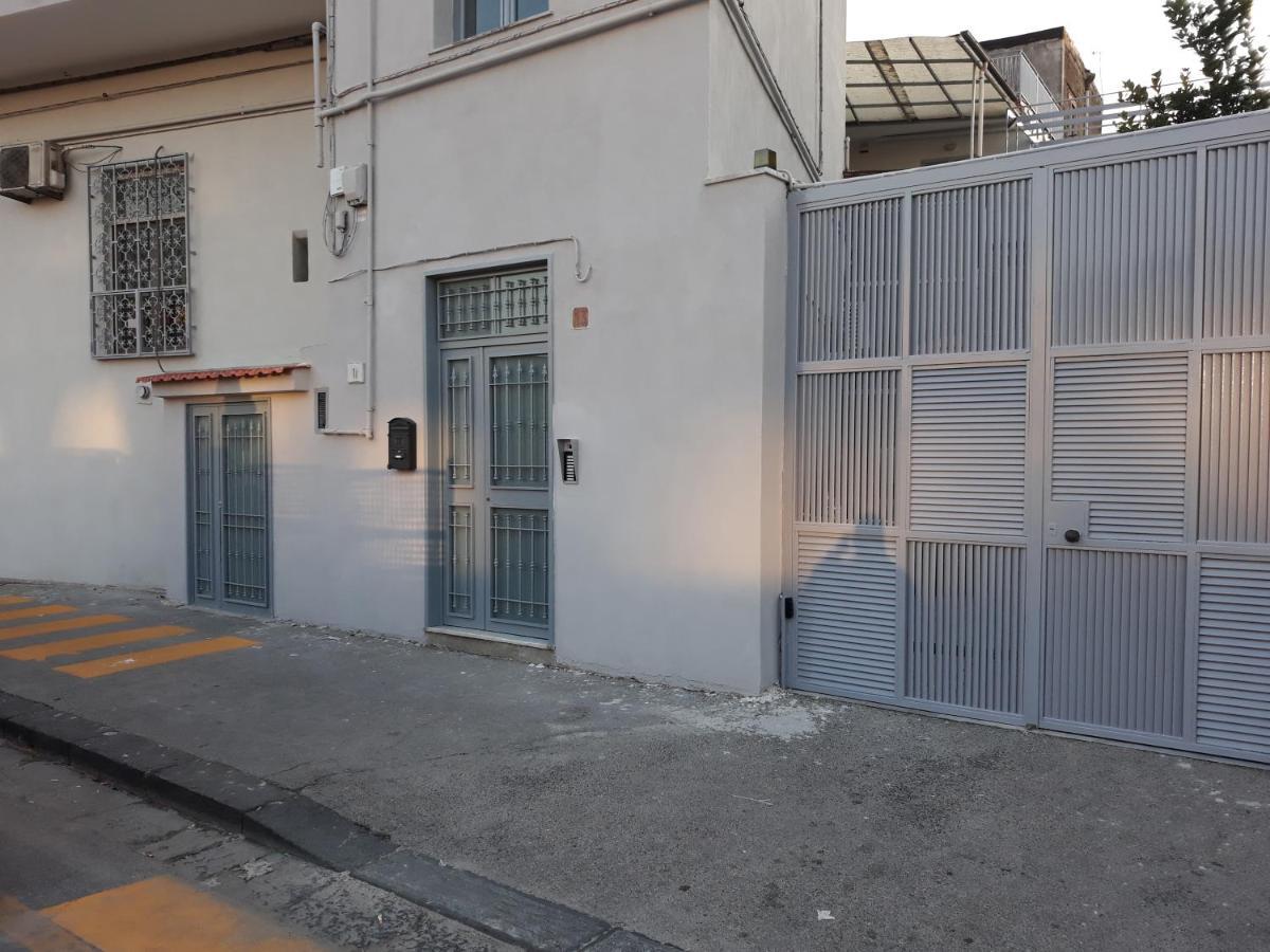 La Casetta Arancione Nell'Aeroporto Di Napoli Apartment Exterior photo